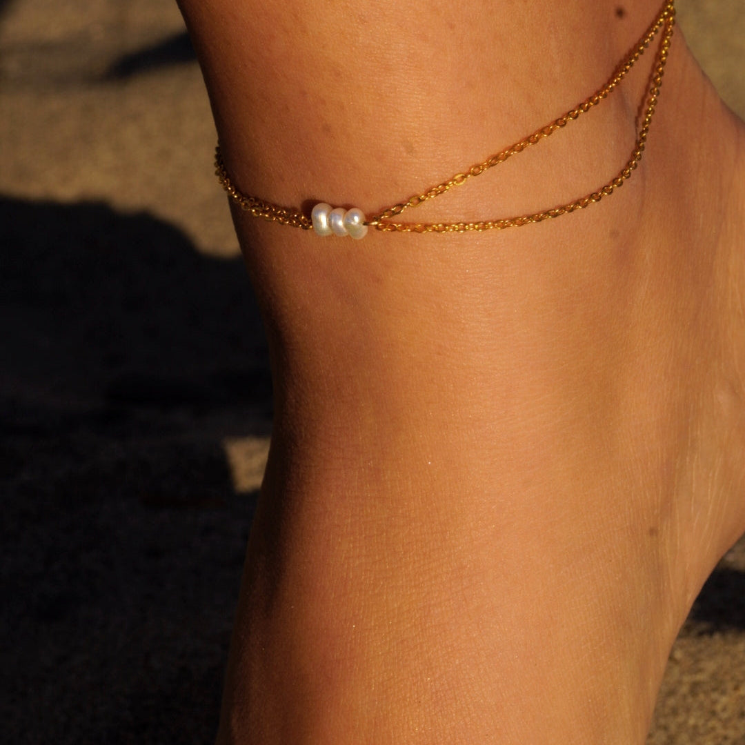 Pearl Trifecta Anklet