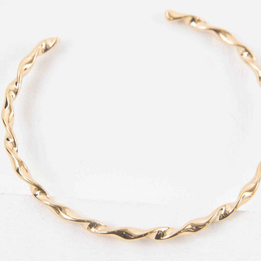 Gold Twisted Bracelet