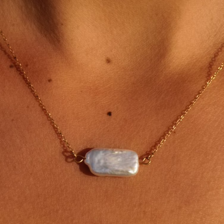 Ocean Pearl Pendant Necklace