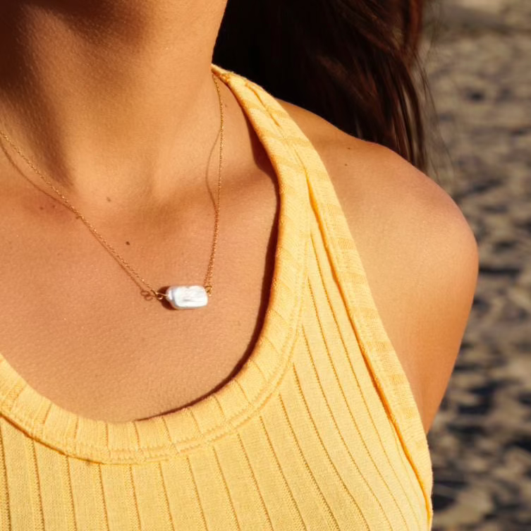 Ocean Pearl Pendant Necklace