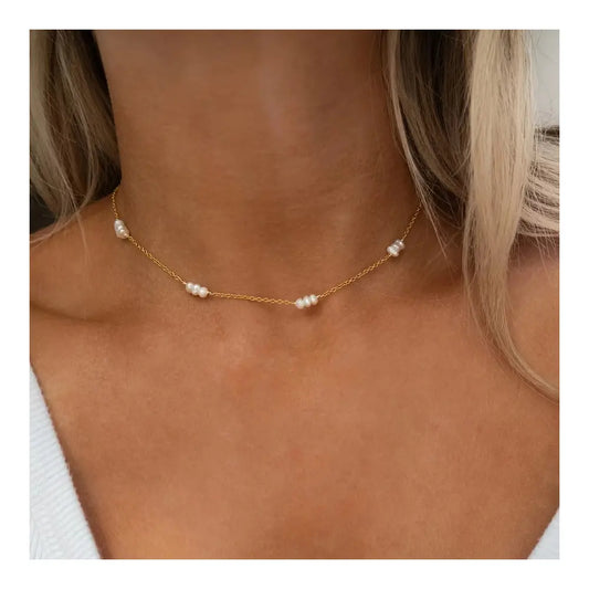 Alani Triple Pearl Choker