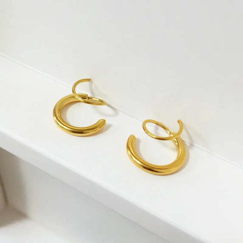 Double Twist Solid Hoop