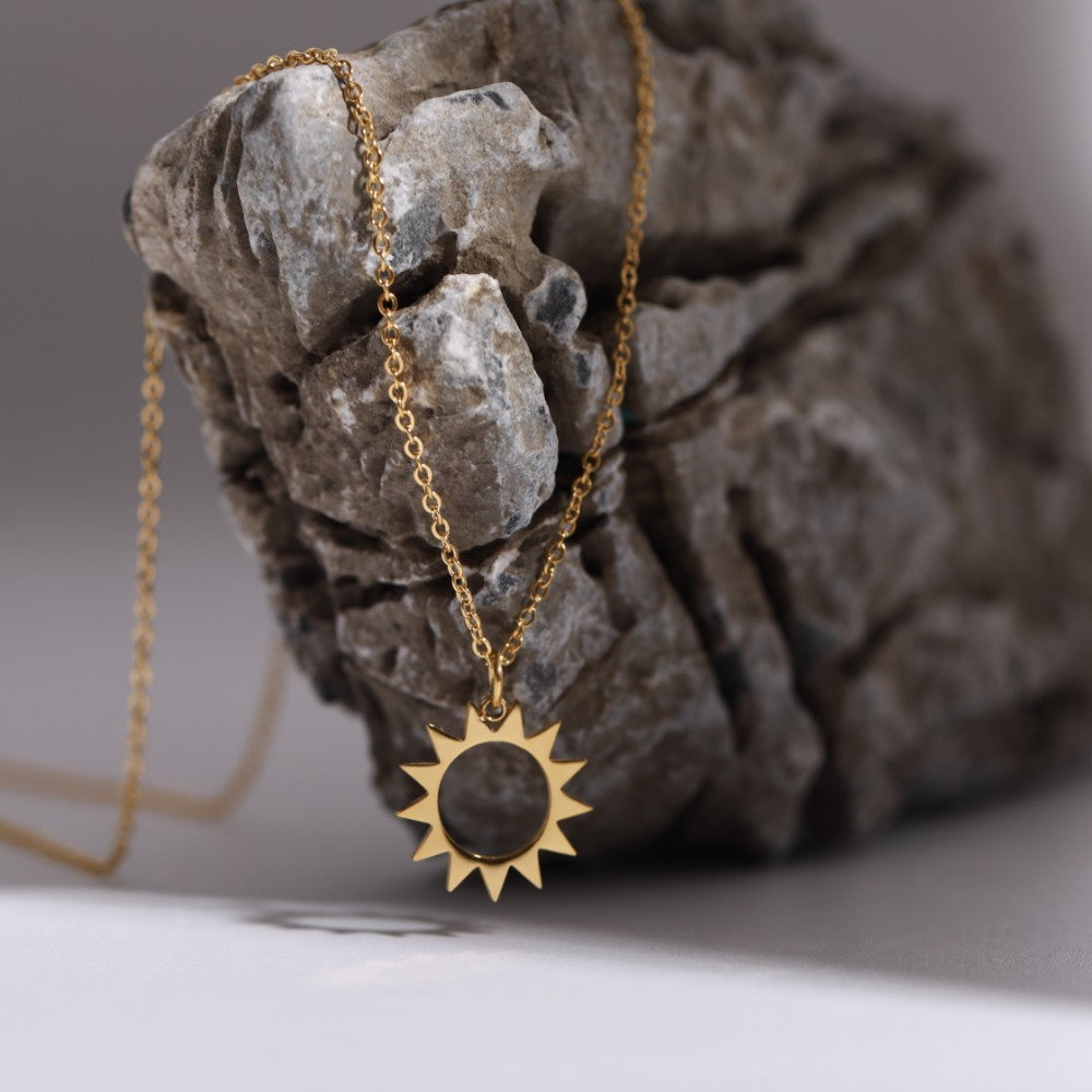 Sunbeam Pendant Necklace